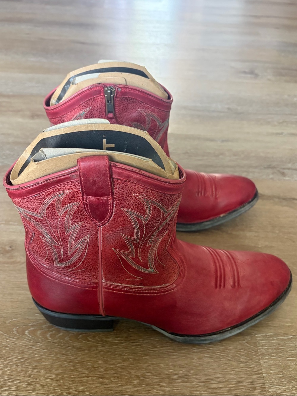 Ariat Red Leather Western Cowboy Boots Size 11 - Picture 4 of 8
